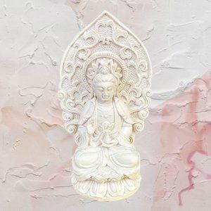 Kwan Yin Statue in Ivory Resin, 5-Inch Buddhist Goddess of Mercy, Peaceful Home